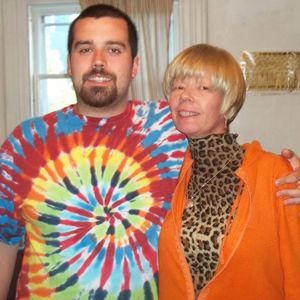 Meet your Posher, Leslie